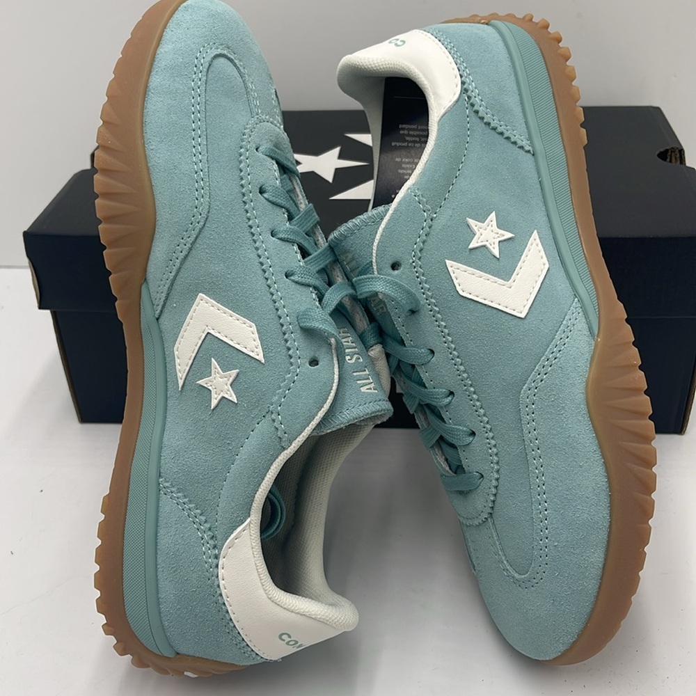Converse WMNS Sneakers A11505C
RUN STAR TRAINER OX VERNAL POOL/EGRET/LIGHT BROW - Picture 11 of 16